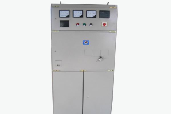 景东控制箱-3683聊聊多回路控制箱技术参数